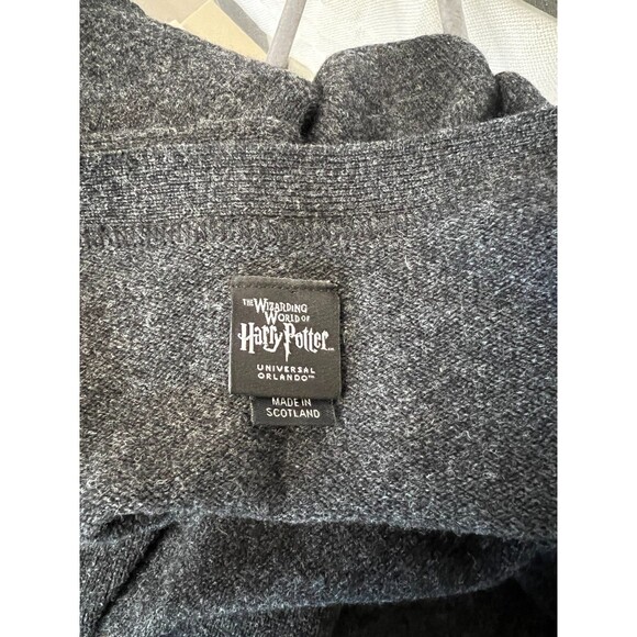 Harry Potter Gryffindor Cardigan Lochaven of Scotland 100% Lambswool Large - Picture 14 of 16